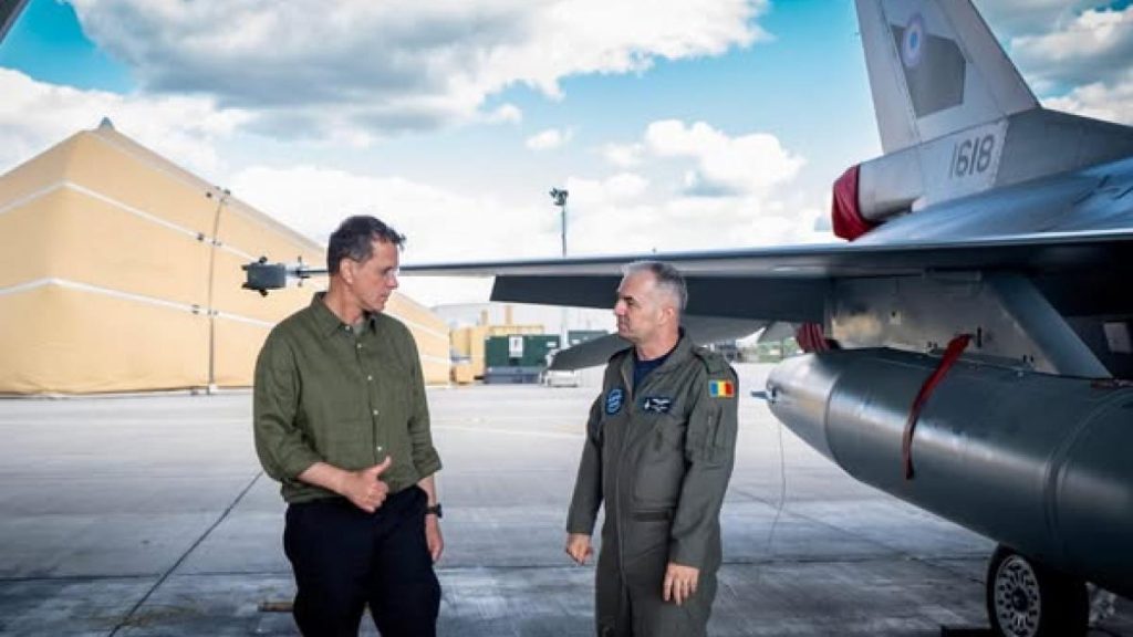 Moșteanu anunță o nouă escadrilă F-16 în misiune NATO Mosteanu anunta o noua escadrila F 16 in misiune NATO