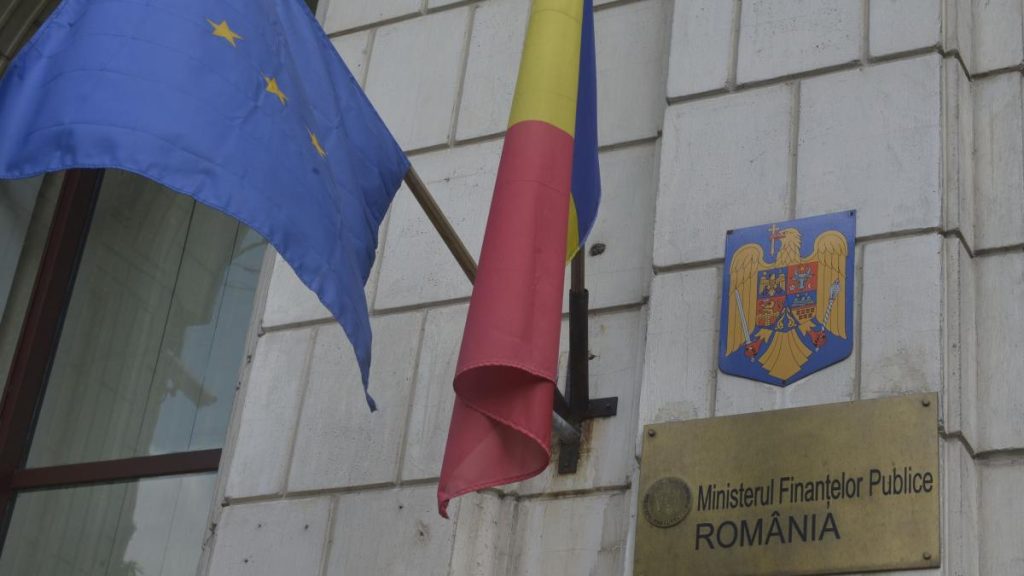 Perchezitii la Ministerul Finantelor in dosar de frauda de 35 milioane lei