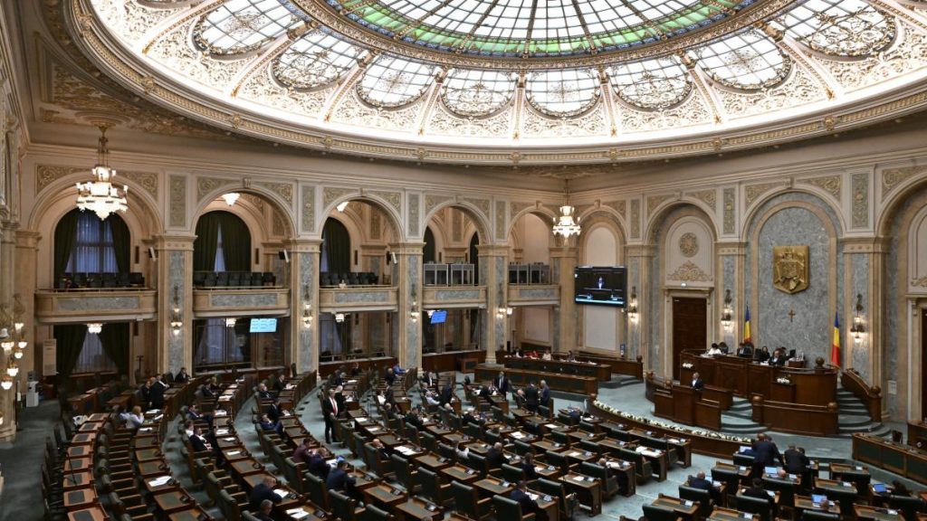 legea majoratului online a fost adoptata de senat
