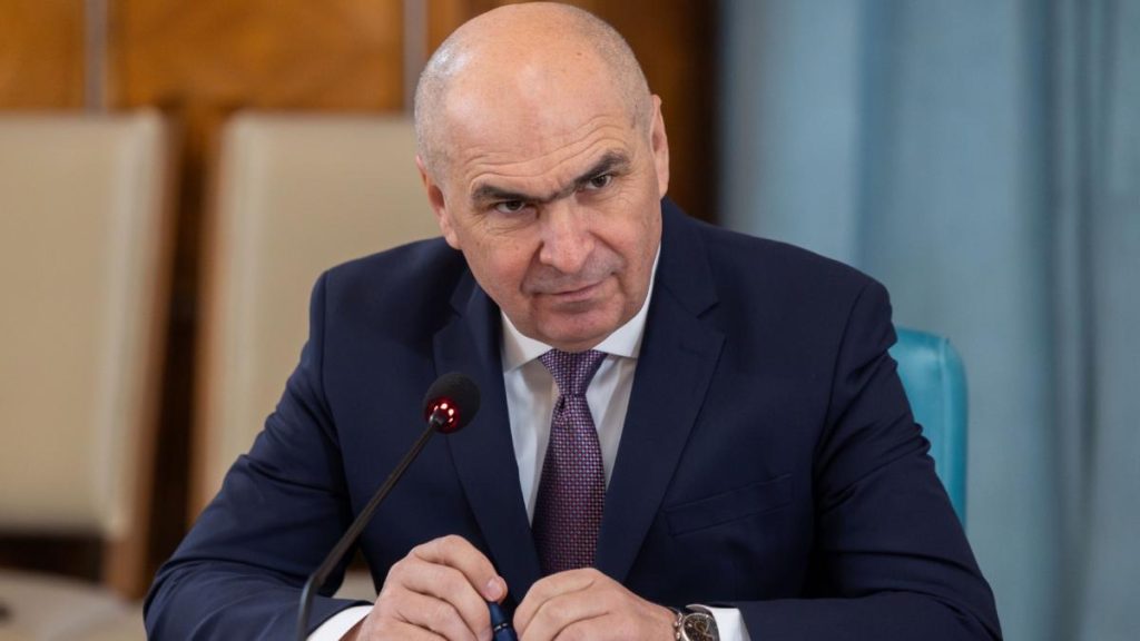 Bolojan acuză bonusurile de la APIA: „Au semnat acorduri pentru sporuri maxime” Bolojan acuza bonusurile de la APIA Au semnate acorduri pentru sporuri maxime