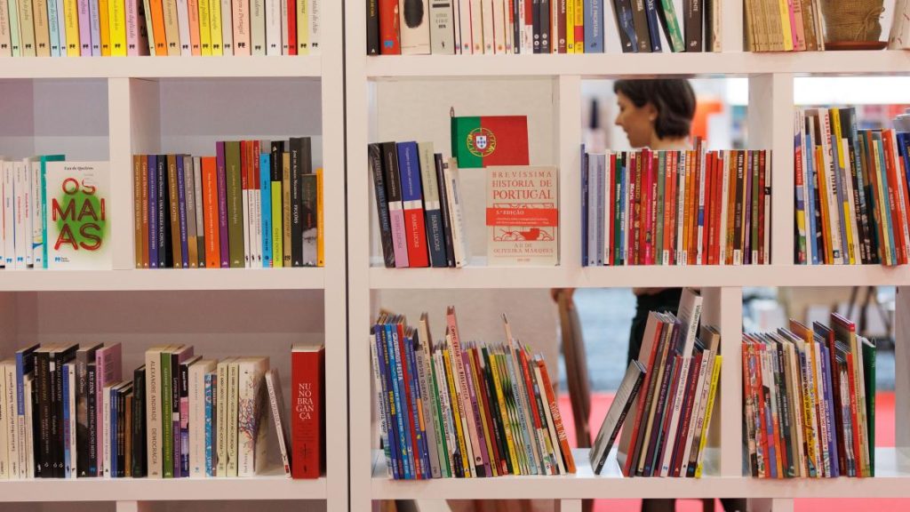 Cinci cuvinte care au marcat anul 2025 Explicatia fiecaruia