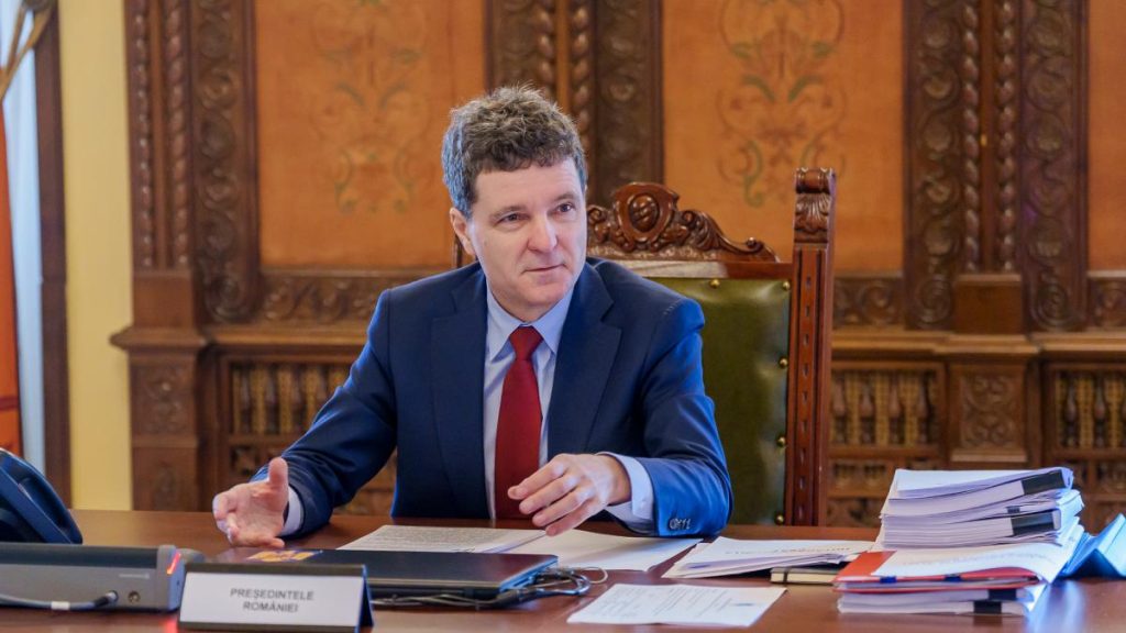 Președintele Nicușor Dan prezintă Strategia Națională de Apărare Presedintele Nicusor Dan prezinta Strategia Nationala de Aparare 1