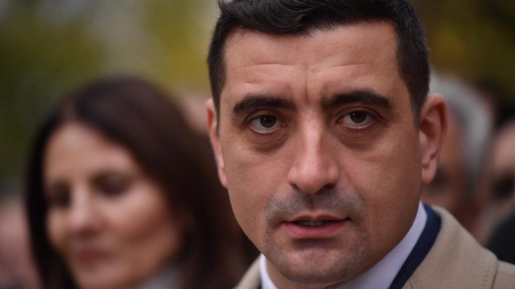 Discurs provocator al lui George Simion la Congresul AUR: „Sper ca poporul să se ocupe de acești escroci” discurs provocator al lui george simion la congresul aur sper ca poporul sa se ocupe de acesti escroci