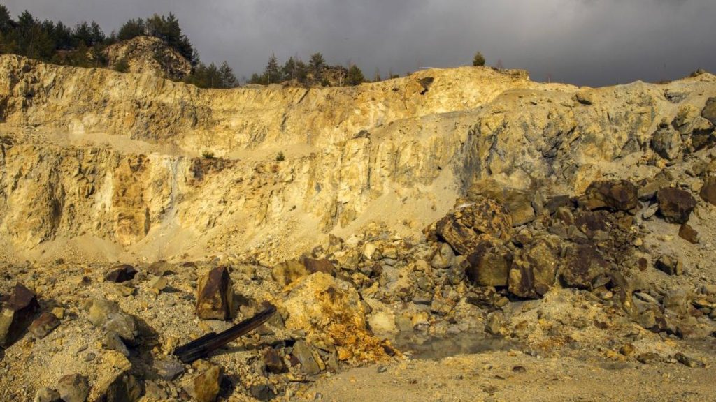 ANAF execută compania Gabriel Resources pentru datoriile de la Roșia Montană ANAF executa compania Gabriel Resources pentru datoriile de la Rosia Montana