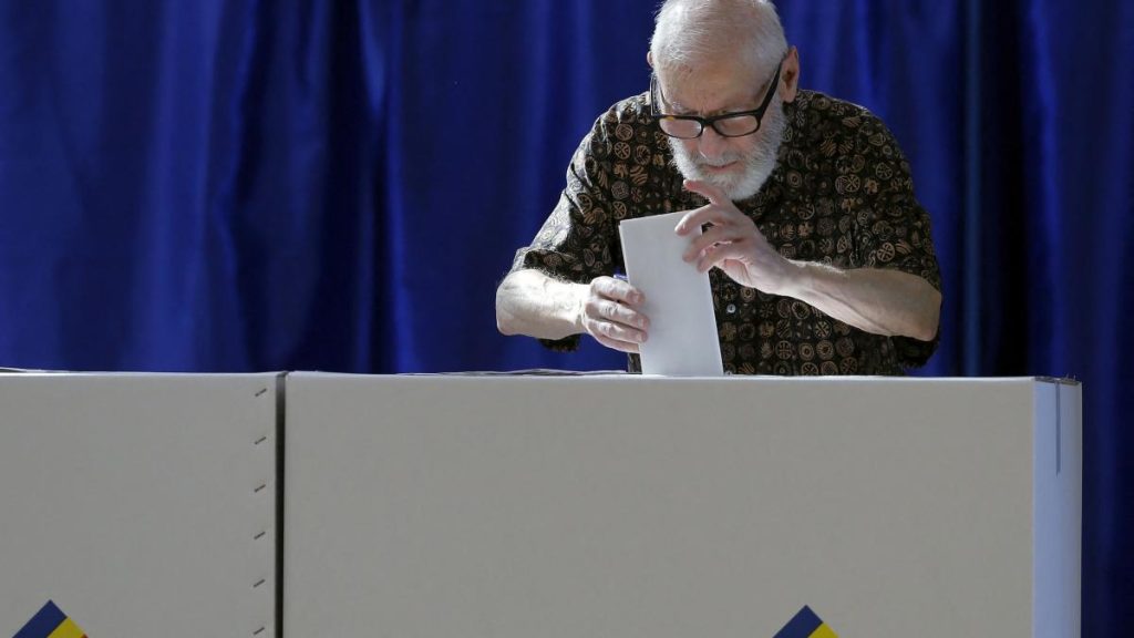 Alegeri locale partiale in Bucuresti Programul de vot pentru primar