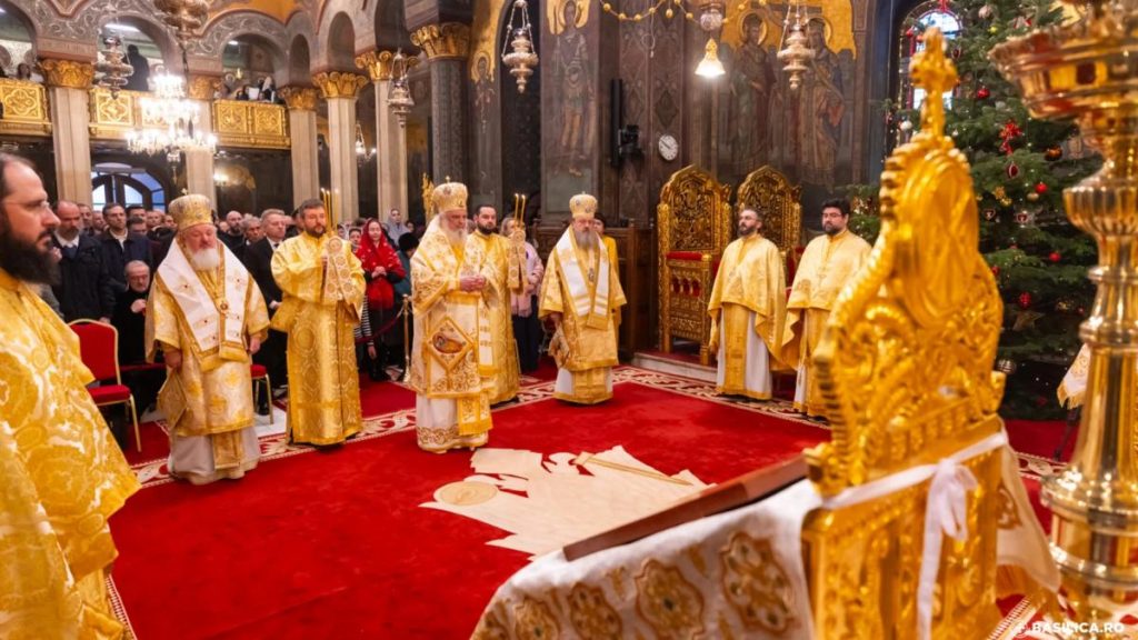 BOR anunță slujbe de Revelion în toate bisericile BOR anunta slujbe de Revelion in toate bisericile