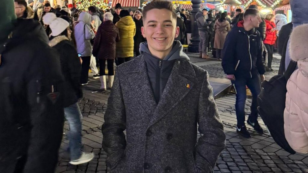 Gabriel Pop elev roman cu IQ de geniu