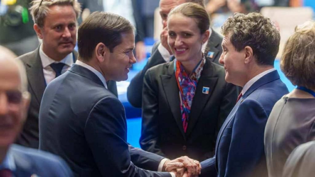 Marco Rubio felicită românii de Ziua Națională Marco Rubio felicit romnii de Ziua Naional