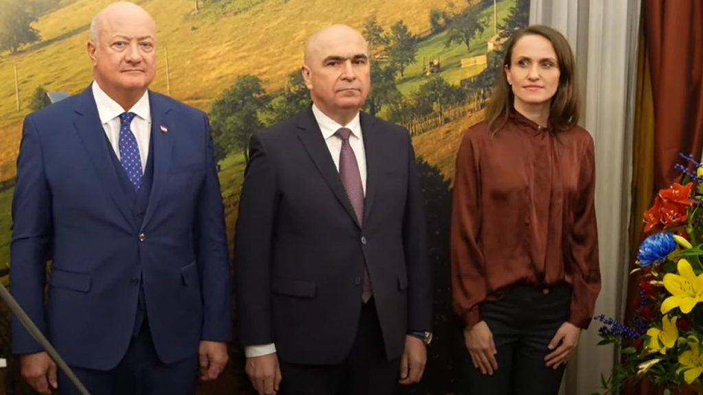 Mesajul premierului Ilie Bolojan pentru românii din Austria Mesajul premierului Ilie Bolojan pentru romanii din Austria