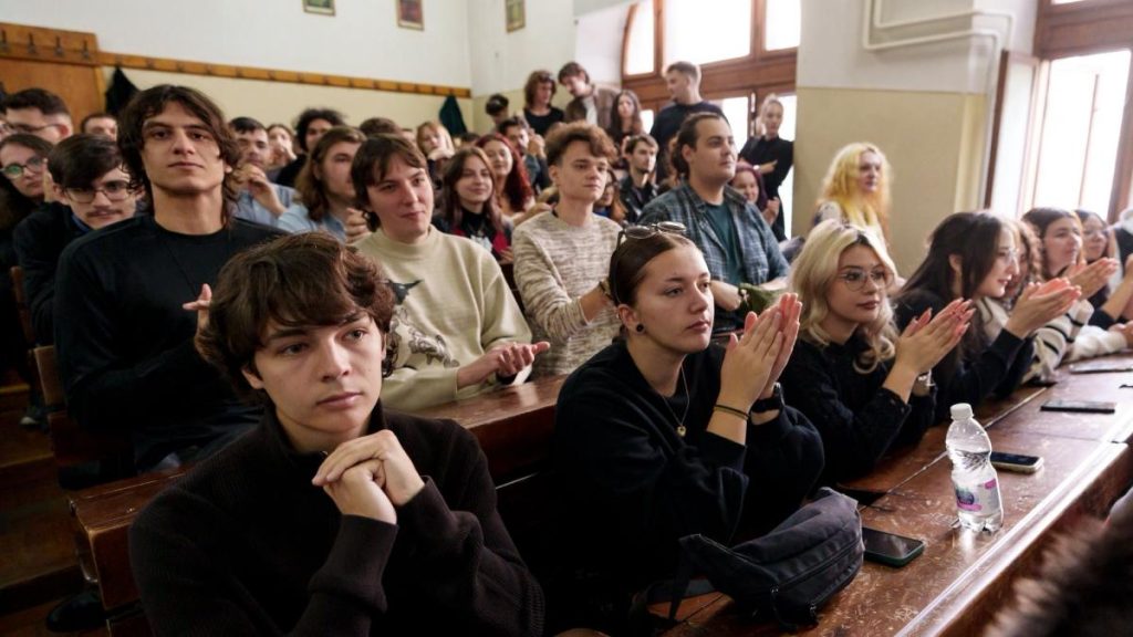 Ministerul Educatiei vrea 60 milioane euro pentru burse 2026