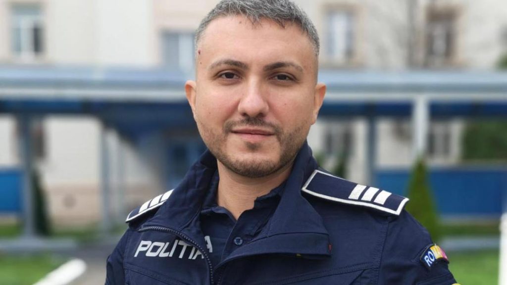 Minutele care au schimbat un destin: Un operator 112 din Constanţa a salvat un adolescent. Minutele care au schimbat un destin Un operator 112 din Constanta a salvat un adolescent