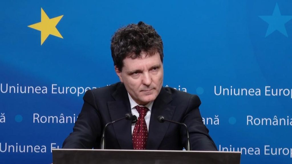 Nicuşor Dan: România a avut o poziţie vulnerabilă. Coaliţia a reuşit. Să-i încurajăm! Nicusor Dan Romania aavut o pozitie vulnerabila Coalitia a reusit Sa i incurajam