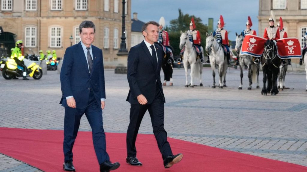 Nicuşor Dan se întâlnește cu Emmanuel Macron la 14:00 Nicusor Dan se intalneste cu Emmanuel Macron la 14 00 1