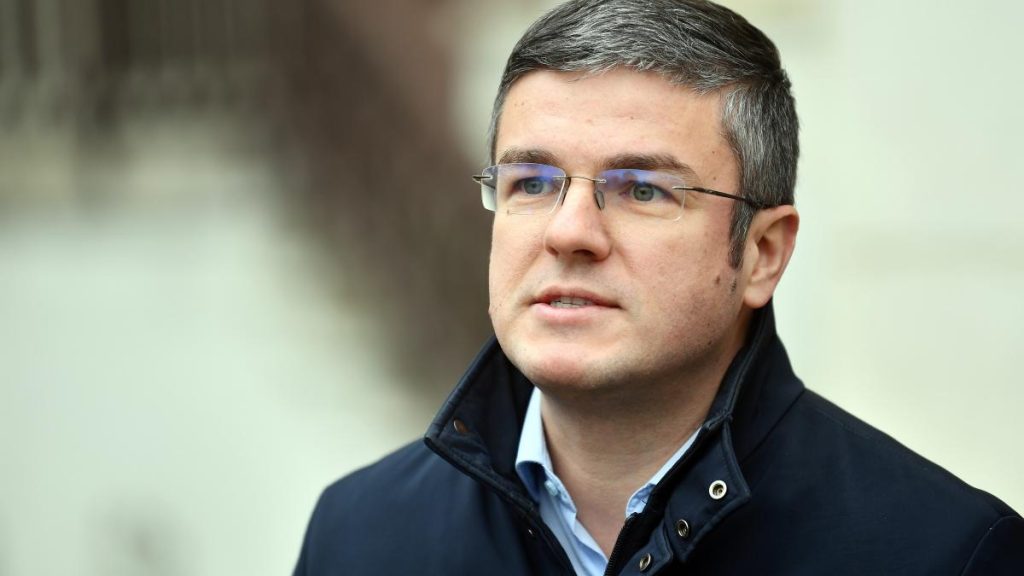 Numirea controversată a noului ministru al Economiei Numirea controversata a noului ministru al Economiei
