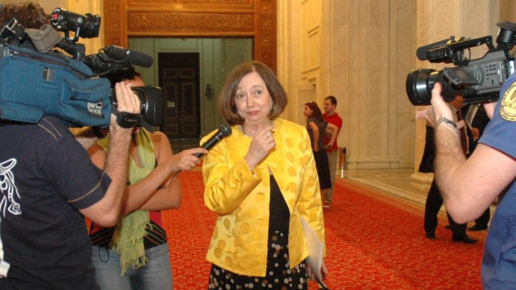 Perchezitii la vila Rodici Stnoiu pentru analize
