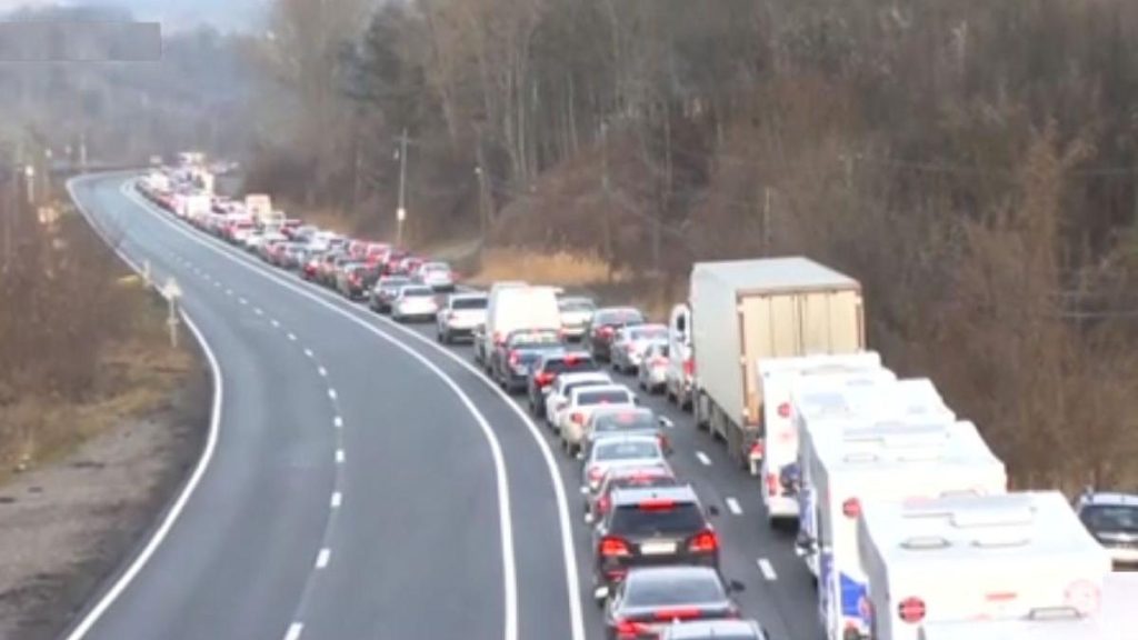Poliția a restricționat traficul pe DN 1, Comarnic Politia a restrictionat traficul pe DN 1 Comarnic