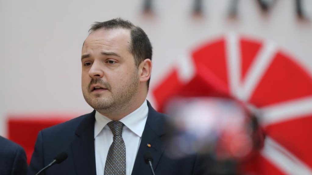 Rogobete liniștește clienții salonului SPA privind lepră Rogobete linisteste clientii salonului SPA privind lepra