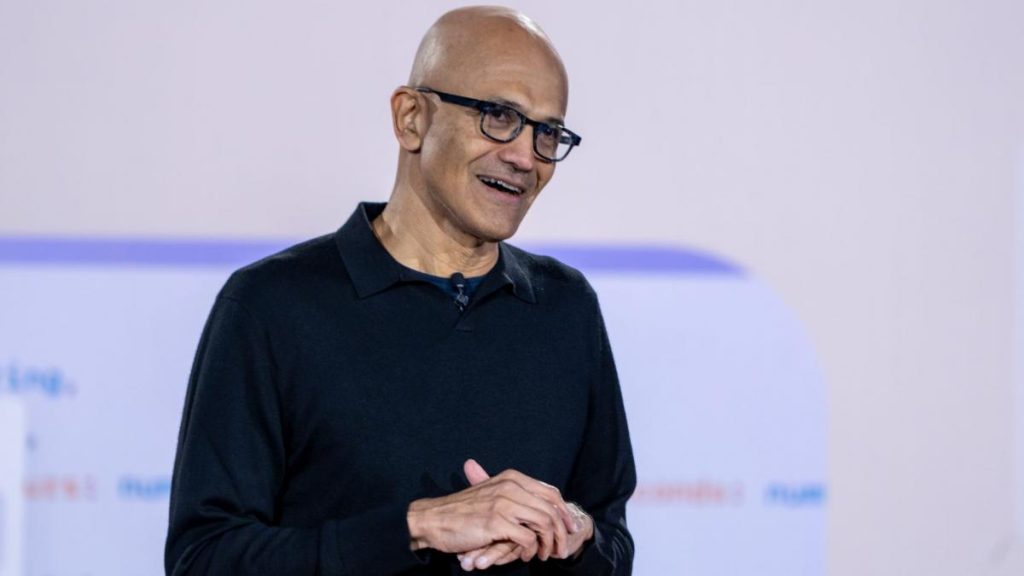 Seful Microsoft Calitatea principala la munca este EQ