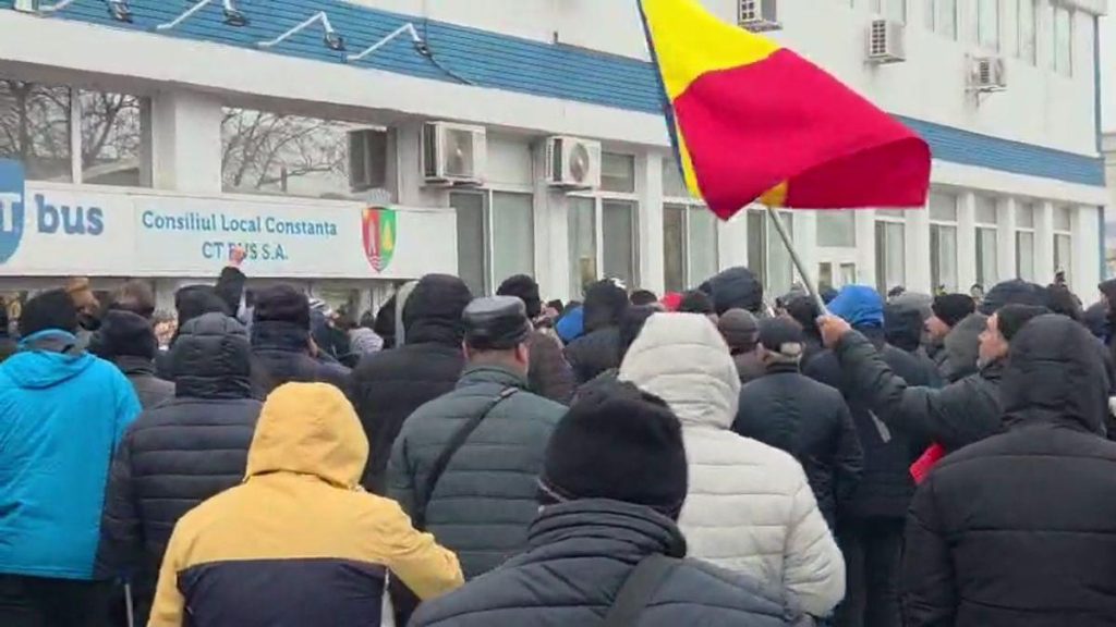 Transportul public din Constanța este blocat. Transportul public din Constanta este blocat