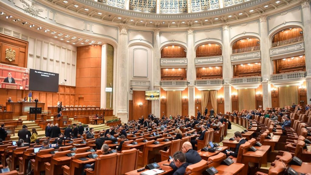 scandal la adoptarea legii vexler in parlament
