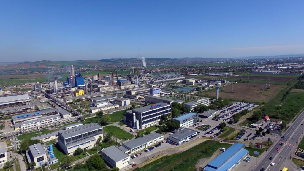 Azomures de la criza industriala la risc national