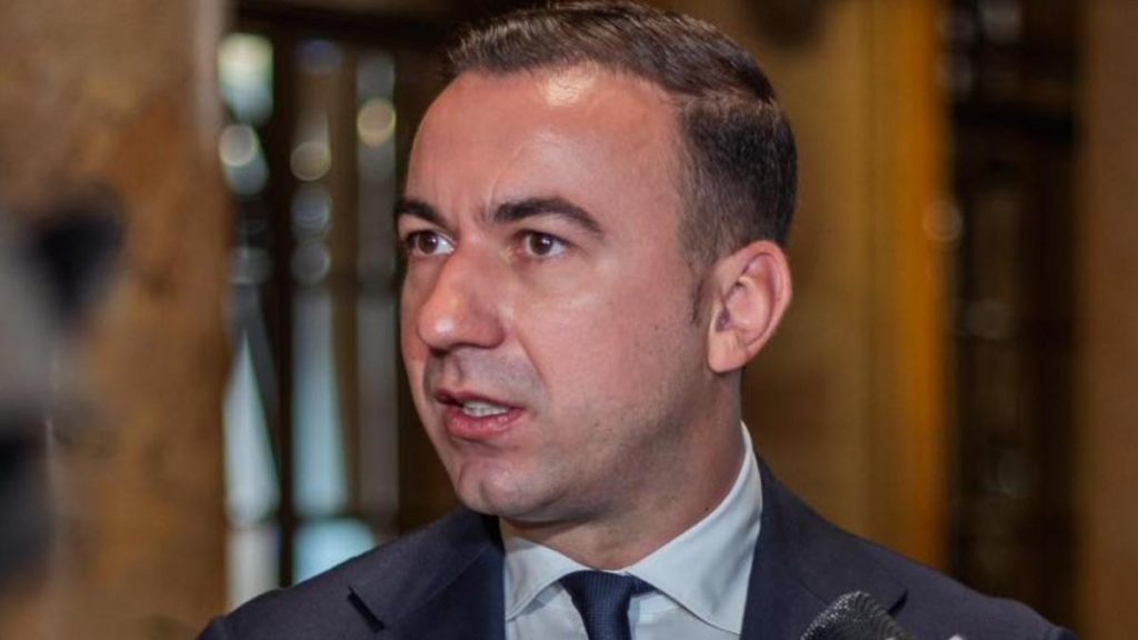 Bogdan Ivan a discutat la Davos despre importanța energiei nucleare în România: „Dorim să decarbonizăm…” Bogdan Ivan a discutat la Davos despre importanta energiei nucleare in Romania Dorim sa decarbonizam
