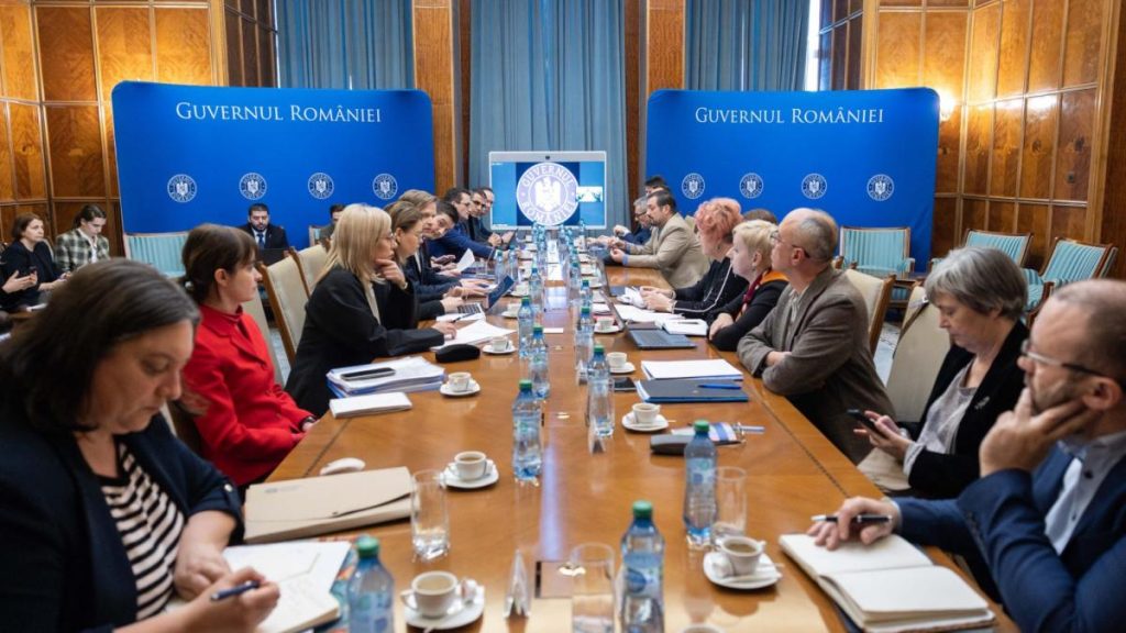 CSM „desființează” Comitetul pentru legile justiției creat de Bolojan. CSM desfiinteaza Comitetul pentru legile justitiei creat de Bolojan