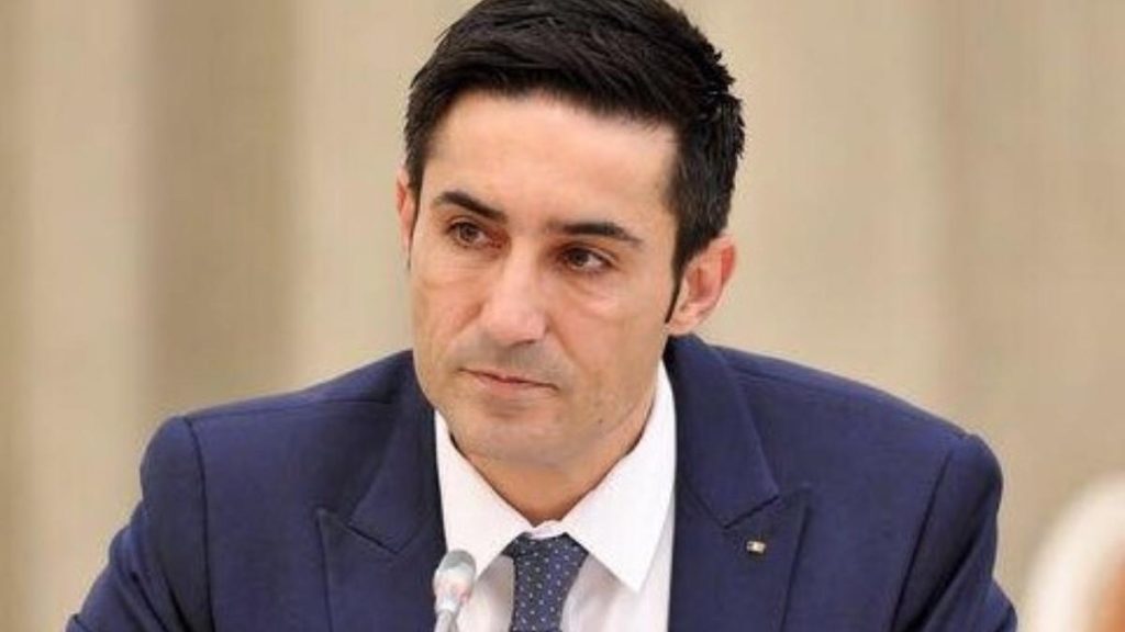 Cand va decide PSD daca ramane la guvernare Claudiu Manda Observam presiuni in interiorul partidului