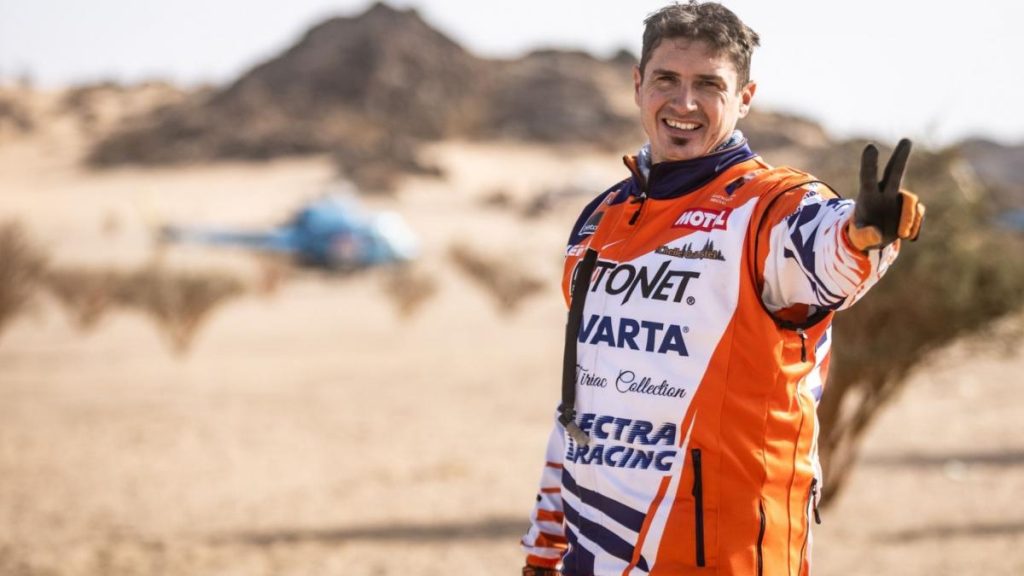 Cine este Mani Gyenes romanul la Dakar 2023
