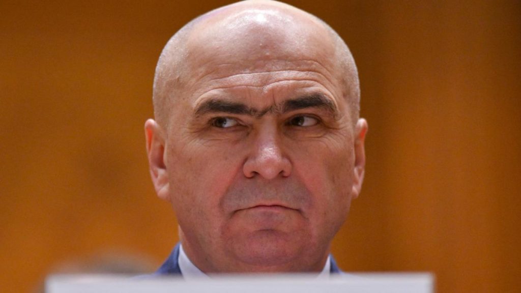 Cine sunt specialii care se sustrag de la interdictia cumului pensie salariu in sectorul public Proiectul ajunge pe