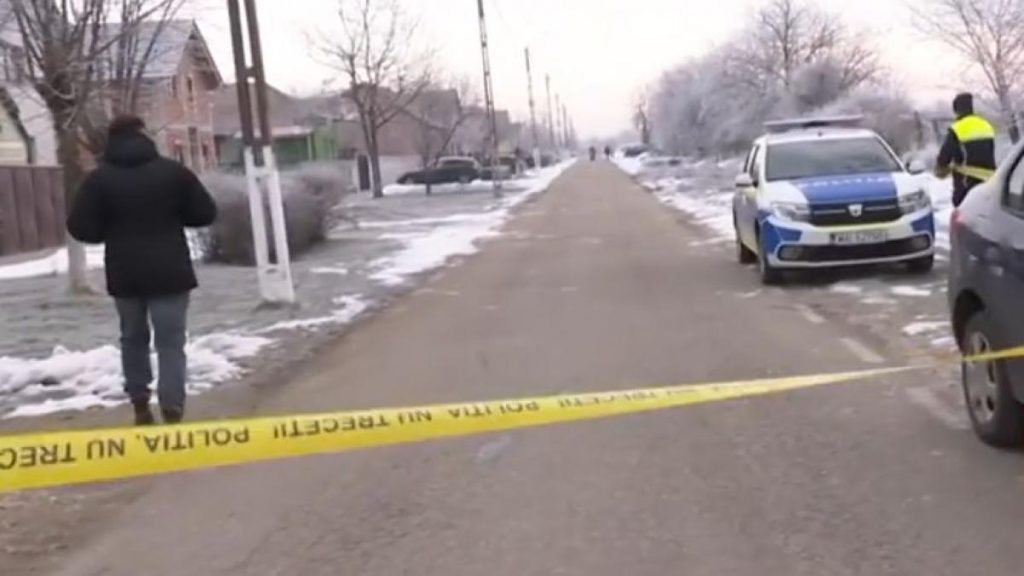 Copilul acuzat de crimă a fost scos în secret din casa bunicilor și internat pentru dezintoxicare. Ar… Copilul acuzat de crima a fost scos in secret din casa bunicilor si internat pentru dezintoxicare ar