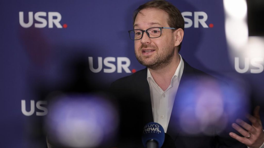 Dominic Fritz: Miniștrii USR nu se opresc din reforme, chiar dacă sunt atacati zilnic Dominic Fritz Ministrii USR nu se opresc din reforme chiar daca sunt atacati zilnic