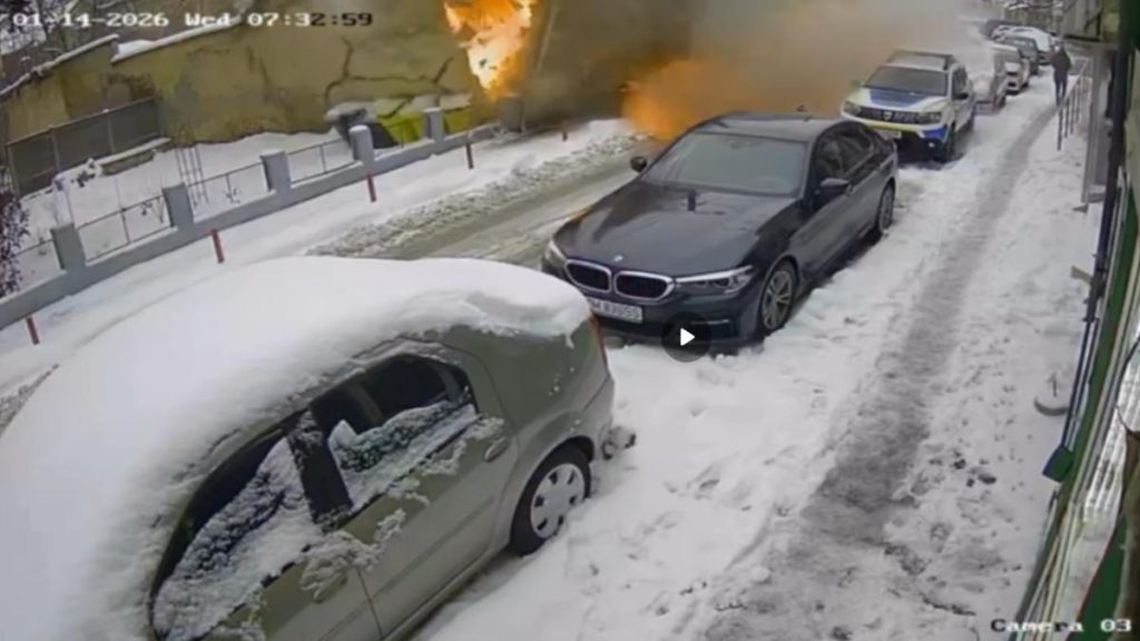 Explozia sediului Poliției din Lugoj: clădire prăbușită. Explozia sediului Politiei din Lugoj cladire prabusita 1