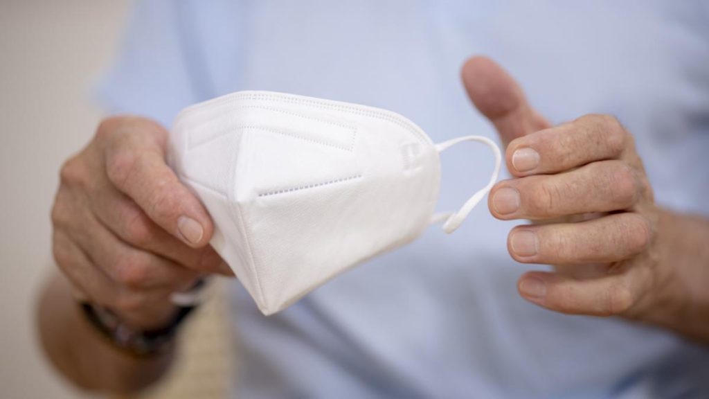Gindrovel Dumitra recomanda masca pentru probleme respiratorii