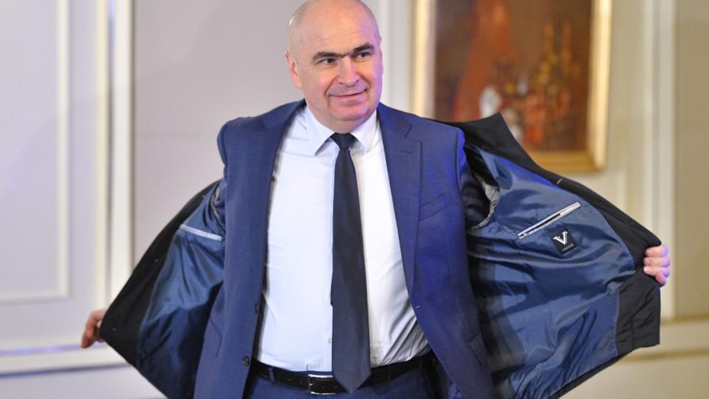 Guvernul Bolojan va interzice detasarea functionarilor Functiile publice vor fi ocupate doar prin concurs