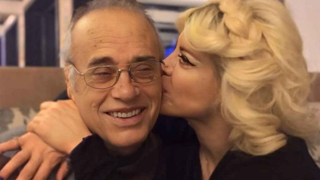 Loredana Groza a anuntat moartea tatalui sau
