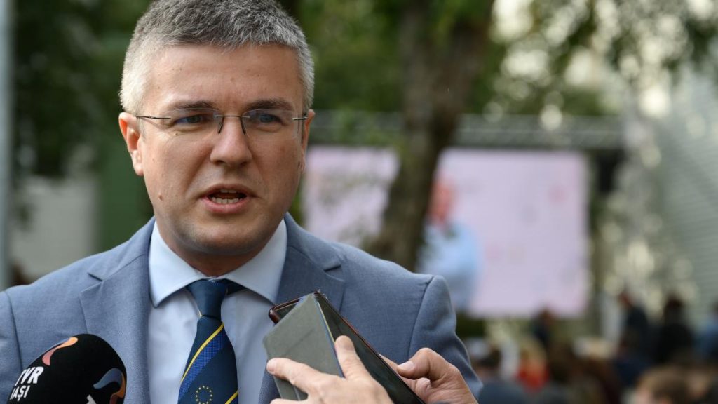 Ministrul Economiei: Reforma statului trebuie să reziste în instanță Ministrul Economiei Reforma statului trebuie sa reziste in instanta