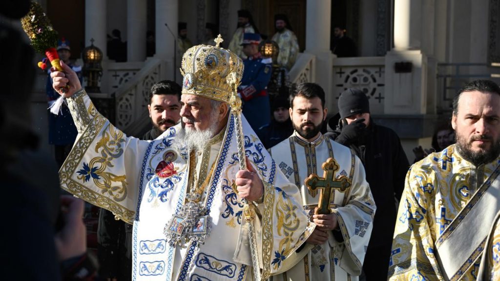 Patriarhul Daniel va săvârși Sfințirea Apei la Catedrală Patriarhul Daniel va savarsi Sfintirea Apei la Catedrala