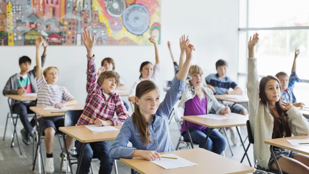 Proiect al Ministerului Educatiei Anul scolar viitor ar putea incepe pe 7 septembrie si se va incheia pe 18 iunie