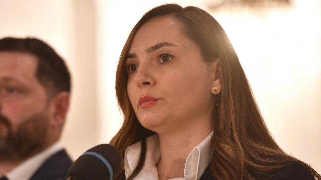 scandal in pot dupa ce deputatii ionescu au fost eliminati tribunalul afirma ca excluderea este