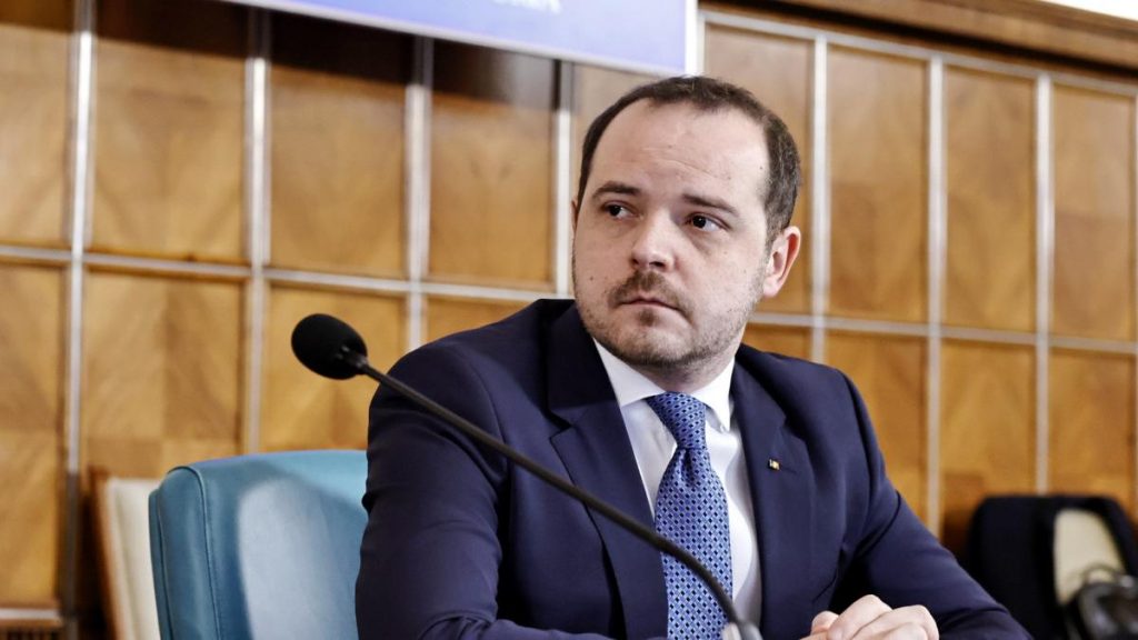 Alexandru Nazare, despre prima zi de concediu medical neplătit: „Propunerea a venit de la…” Alexandru Nazare despre prima zi de concediu medical neplatit Propunerea a venit de la