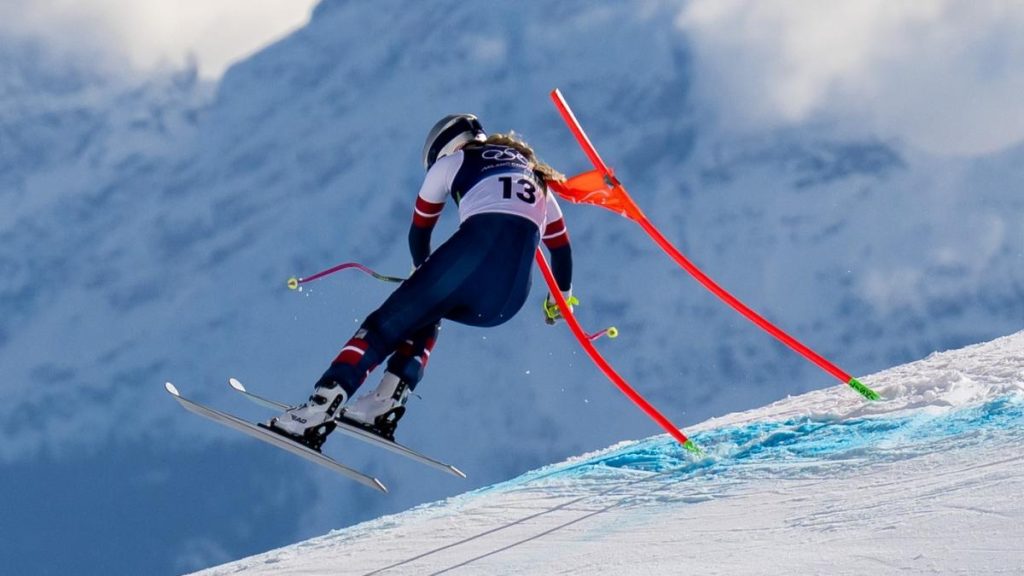 Americanca Lindsey Vonn a avut un accident grav in finala de schi alpin la Jocurile Olimpice si a
