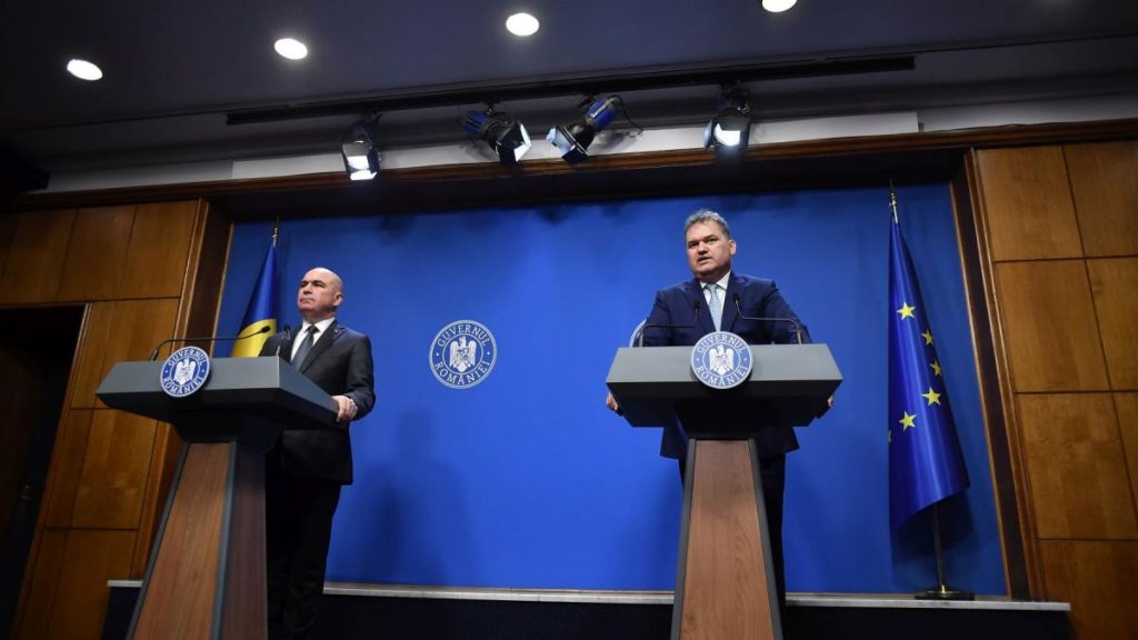 Angajații Guvernului solicită investigarea penală a premierului Bolojan și a ministrului Cseke Attila… Angajatii Guvernului solicta investigarea penala a premierului Bolojan si a ministrului Cseke Attila