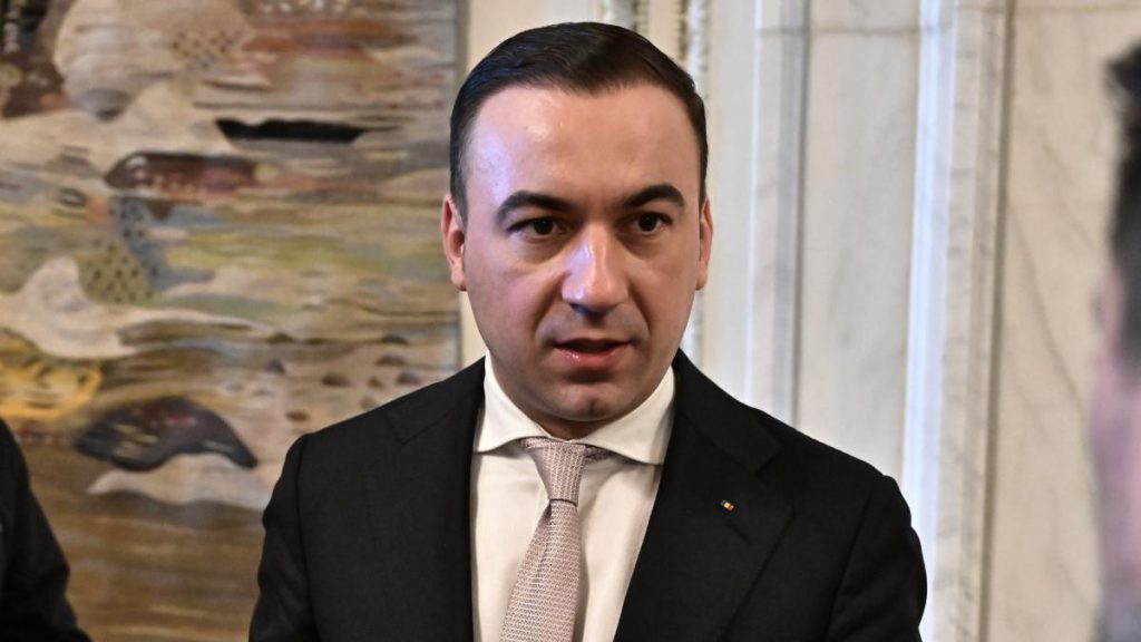 Ivan, convocat în Parlament după criza de la Curtea de Argeș: „Nu Ministerul Energiei furnizează apă…” Ivan convocat in Parlament dupa criza de la Curtea de Arges Nu Ministerul Energiei furnizeaza apa