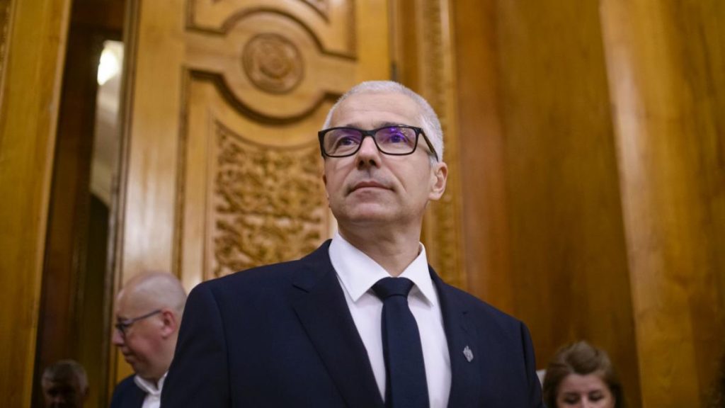 Ministerul Justiției nu a emis aviz pentru reducerile din administrație. Ședința CES în care trebuia să fie avizat… Ministerul Justitiei nu a emis aviz pentru reducerile din administratie Sedinta CES in care trebuia sa fie avizat