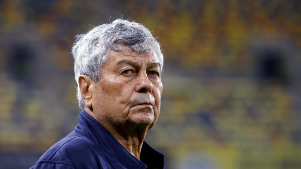 Mircea Lucescu: „Mă externerez astăzi. Urmează să fac un nou control în Belgia în zilele următoare.” Mircea Lucescu Ma extenez astazi Urmeaza sa fac un nou control in Belgia in zilele urmatoare