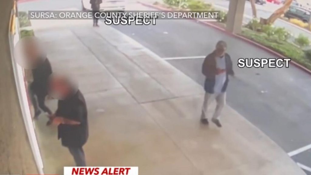 O bandă de români a terorizat California. Au jefuit zeci de persoane printr-o metodă rapidă, dar în cele… O banda de romani a terorizat California Au jefuit zeci de persoane printr o metoda rapida dar in cele