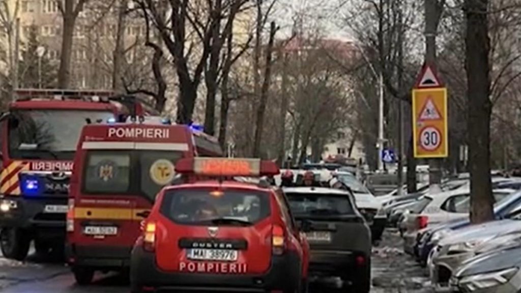 O fetita de 5 ani a fost ucisa de o masina in fata unei scoli din Capitala
