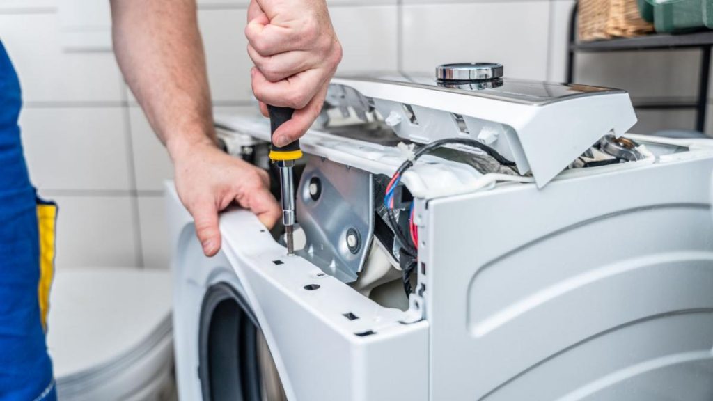 Producatorii de electronice si electrocasnice vor fi obligati sa le repare si dupa ce termenul de garantie a expirat