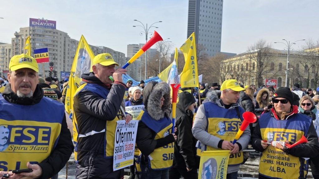 Profesorii și studenții vor protesta astăzi la Cotroceni. Revoltă după comentariul lui Bolojan că „nu de… Profesorii si studentii vor protesta astazi la Cotroceni Revolta dupa comentariul lui Bolojan ca nu de